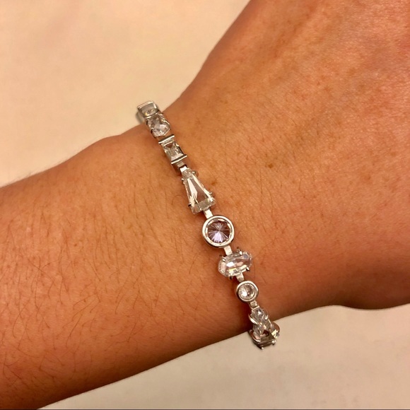 [SOLD] Kendra Scott Christianne & Rumi - Picture 4 of 8